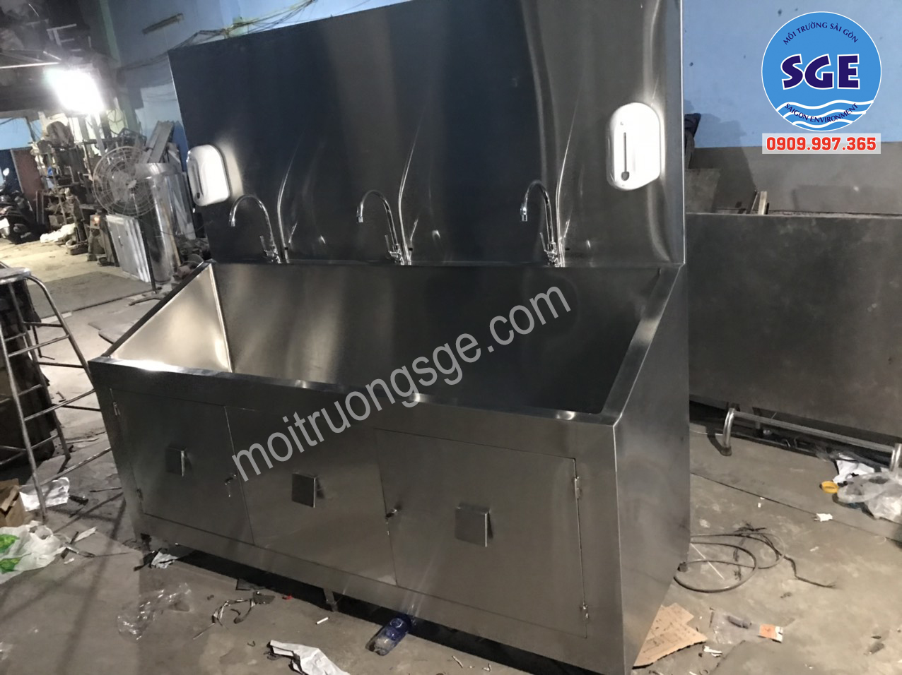 Bồn rửa tay tiệt trùng 2 vòi