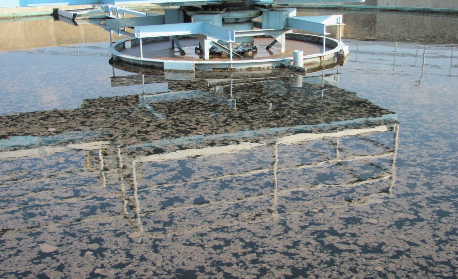 Bùn vi sinh khó lắng